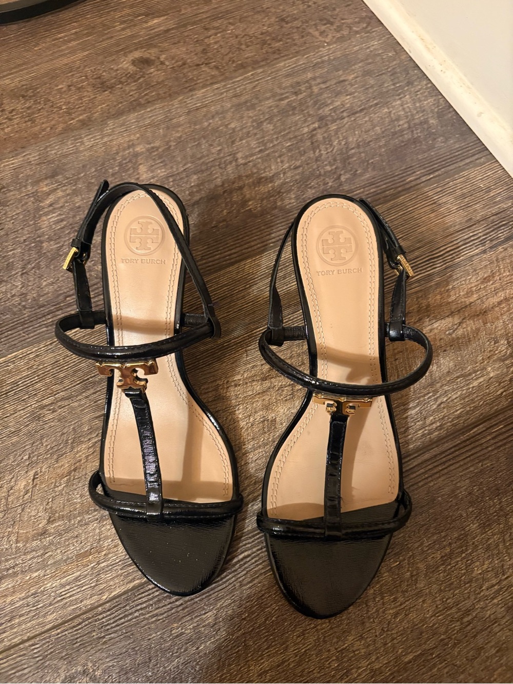 Tory Burch Black Miller T-Strap Leather Heeled Sandals Size 8 1/2